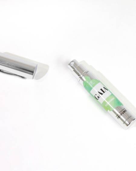 PERFUME COM FEROMONAS PARA ELA GAIA FORMATO VIAGEM SECRET PLAY 10ML