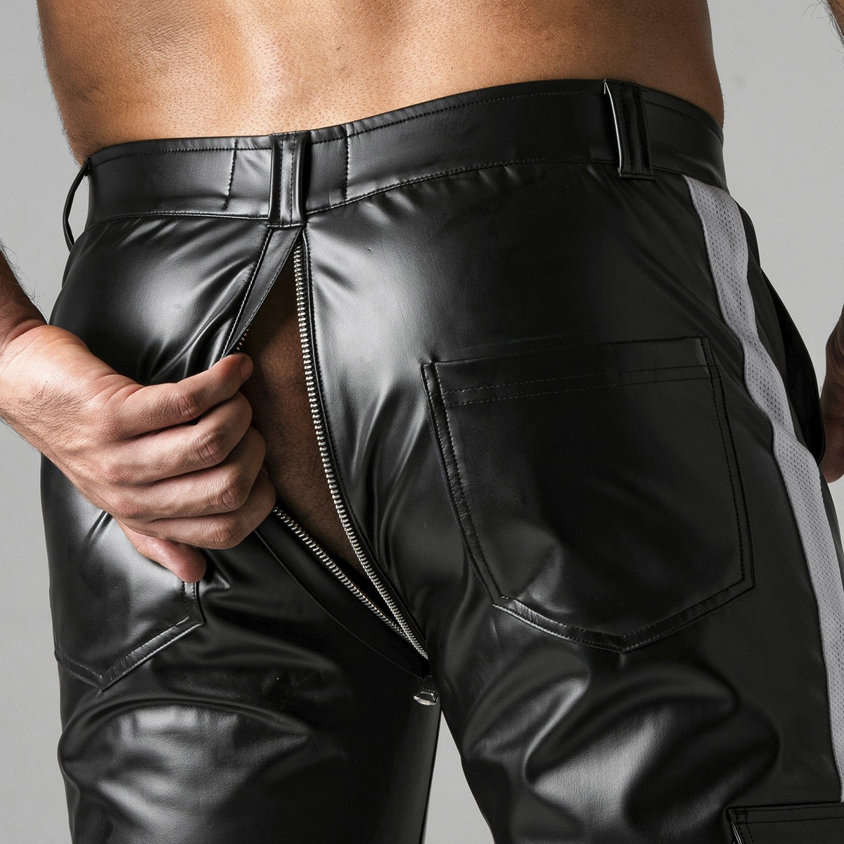 PANTALÓN MASSIVE RUDE LOCKER GEAR BLANCO - Image 4