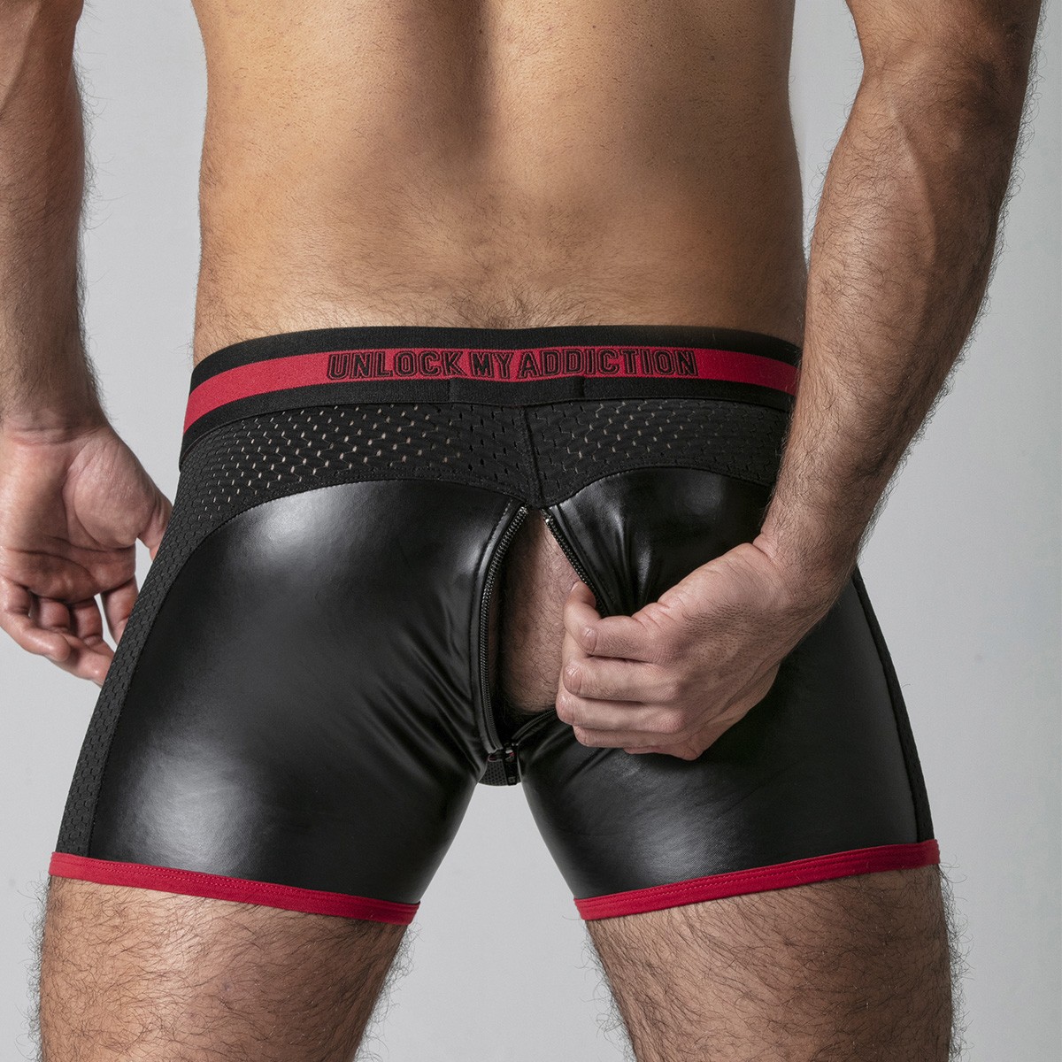 PANTALÓN CORTO FULL ACCESS LOCKER GEAR ROJO - Image 4