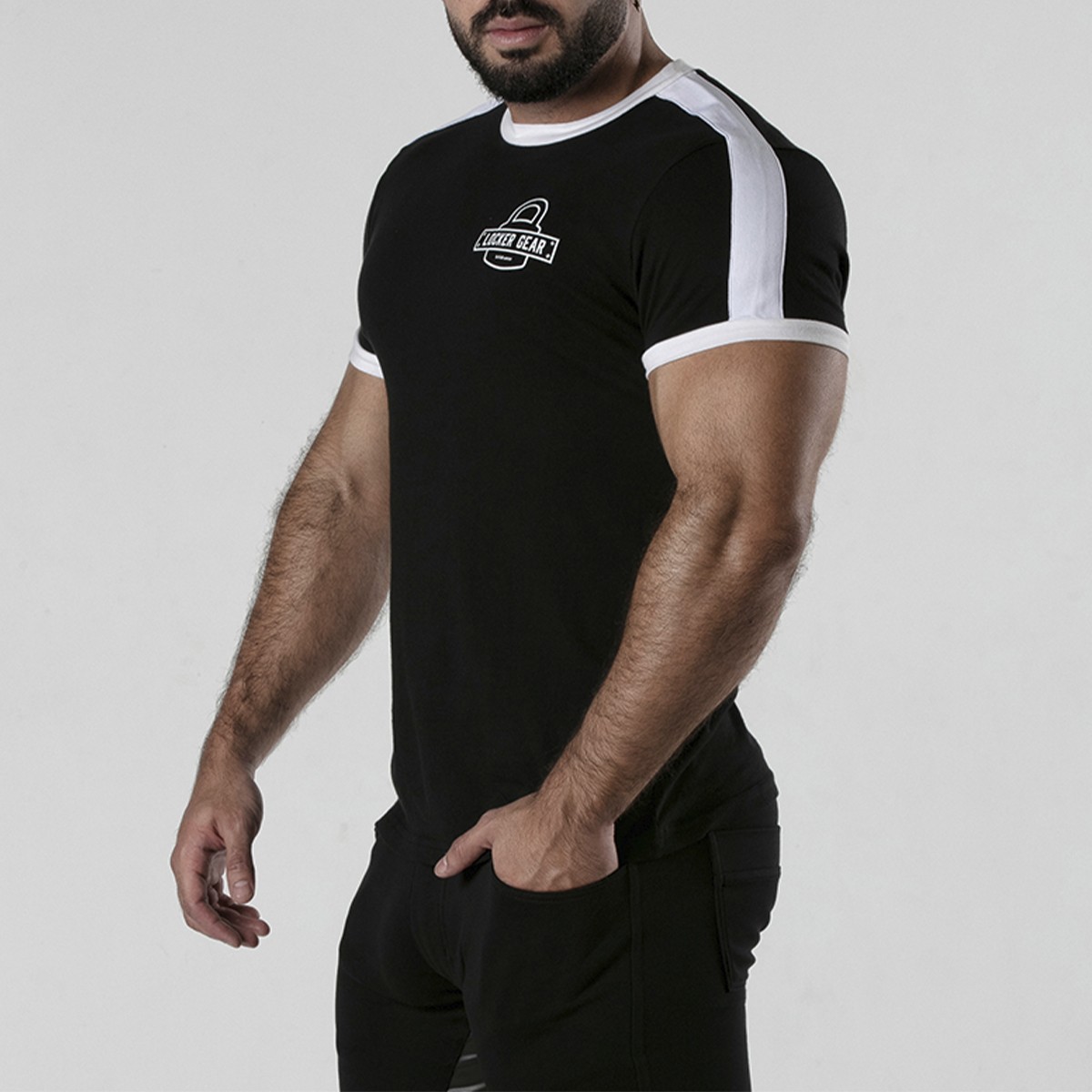 CAMISETA PADLOCK T-SHIRT NEGRA LOCKER GEAR - Image 3