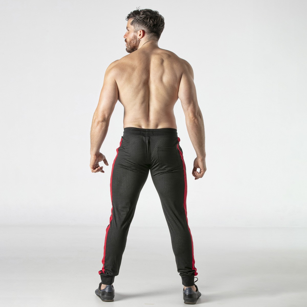 JOGGER LOCKER GEAR ROJO - Image 3