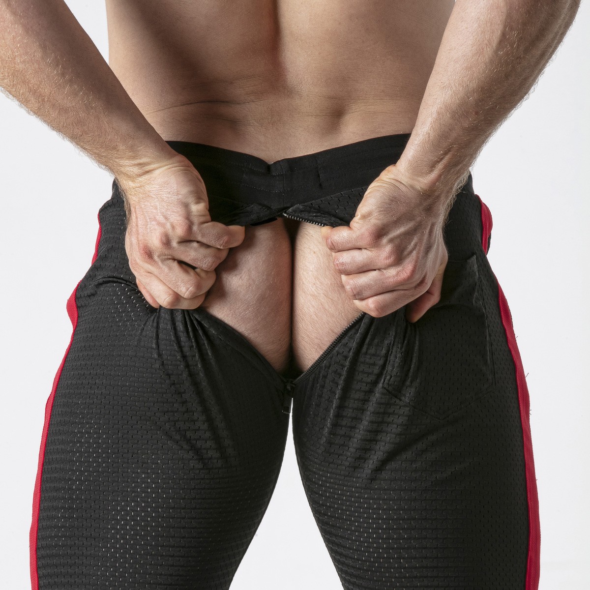 JOGGER LOCKER GEAR ROJO - Image 4