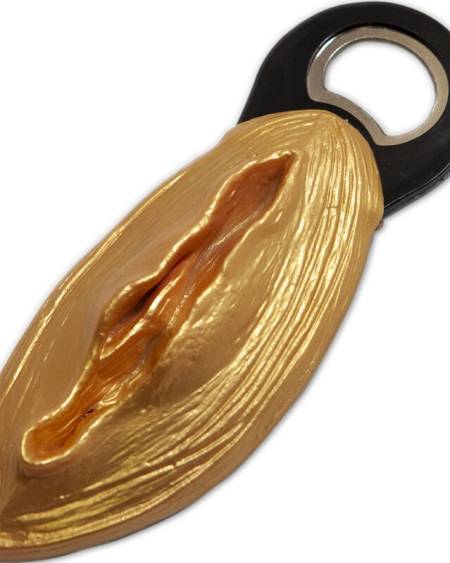 Abre-garrafas DIABLO PICANTE em forma de vagina, nas opções de cor preto/dourado e natural.