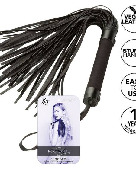 Chicote BDSM CALEXOTICS Nocturnal em couro preto com franjas e correia
