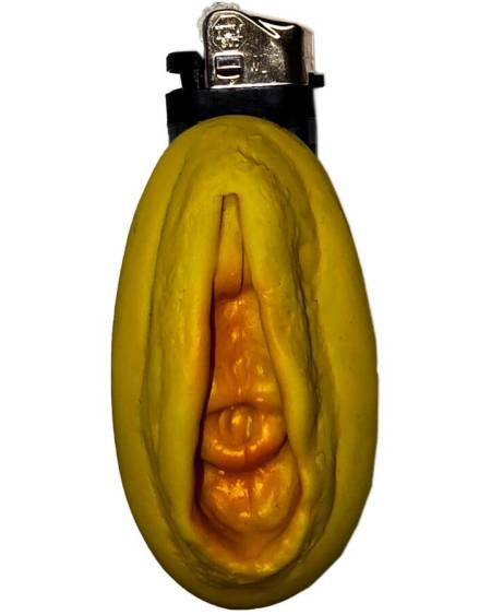 DIABLO PICANTE - MECHERO VAGINA DORADO