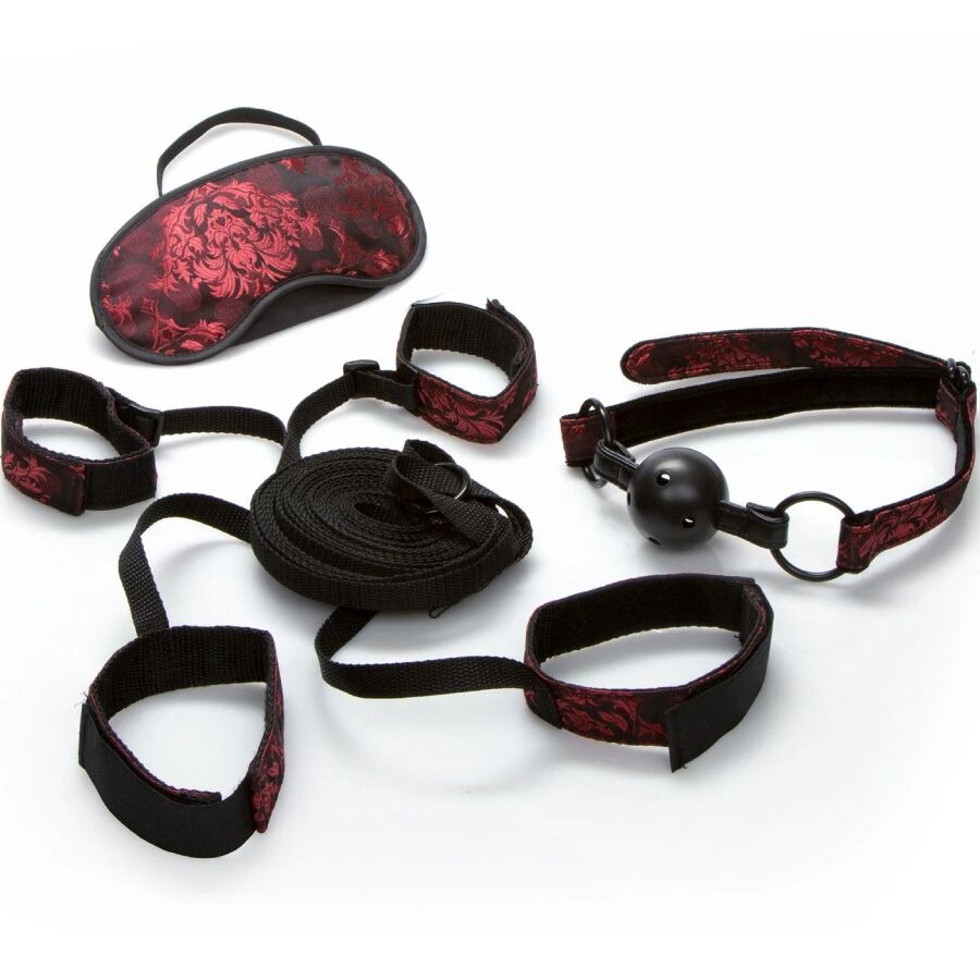 Kit de bondage para cama CALEXOTICS Scandal com correias, algemas, venda e mordaça de bola