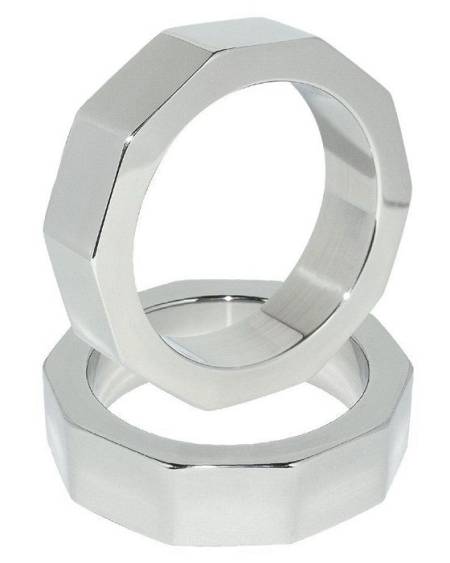 METAL HARD - ANILLO PENE Y TESTÍCULOS NUT 45 MM